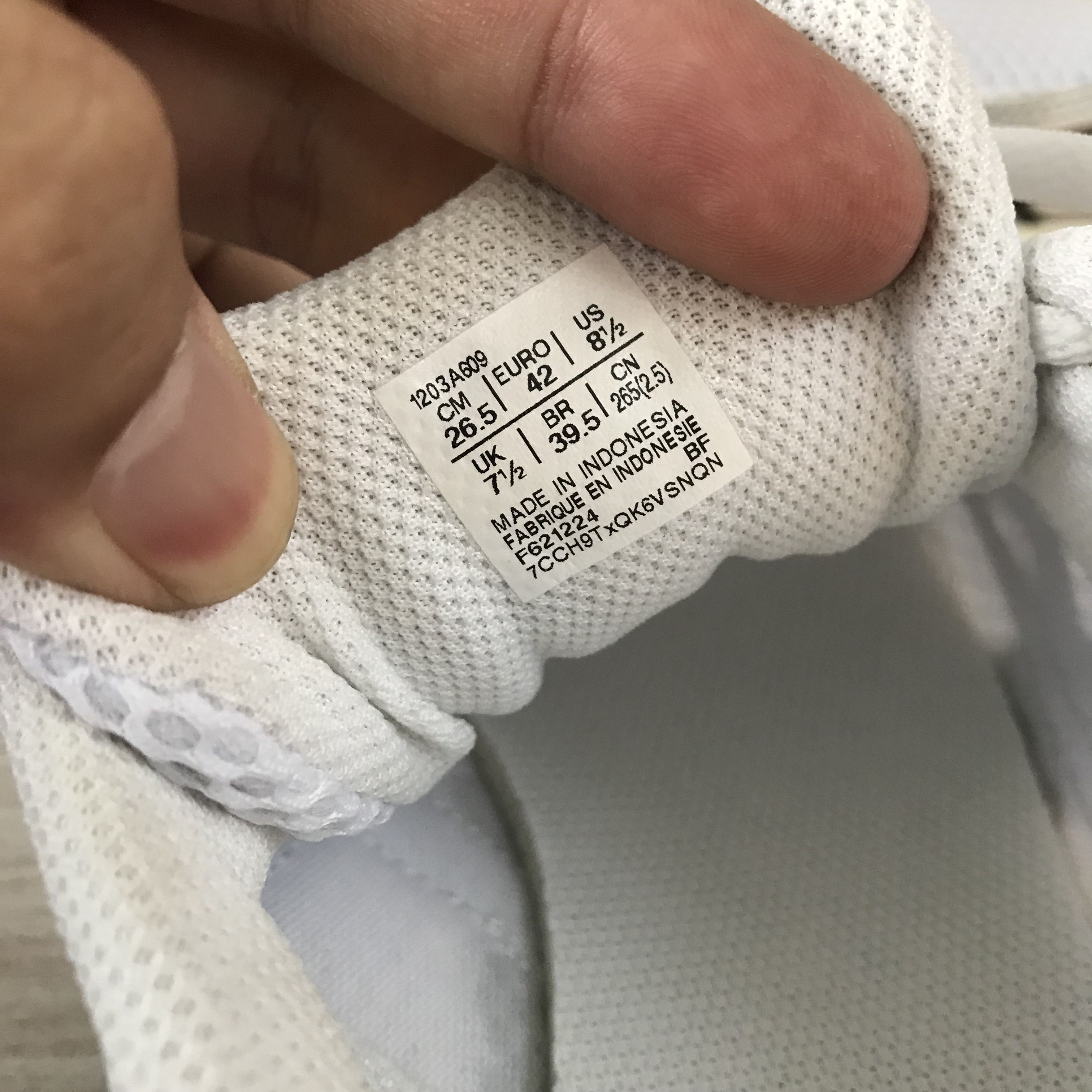 Asics ASICS GEL-1130 RETRO TECH STYLE FITS TODAY’S CITY Size US 9 / EU 42 - 7 Thumbnail