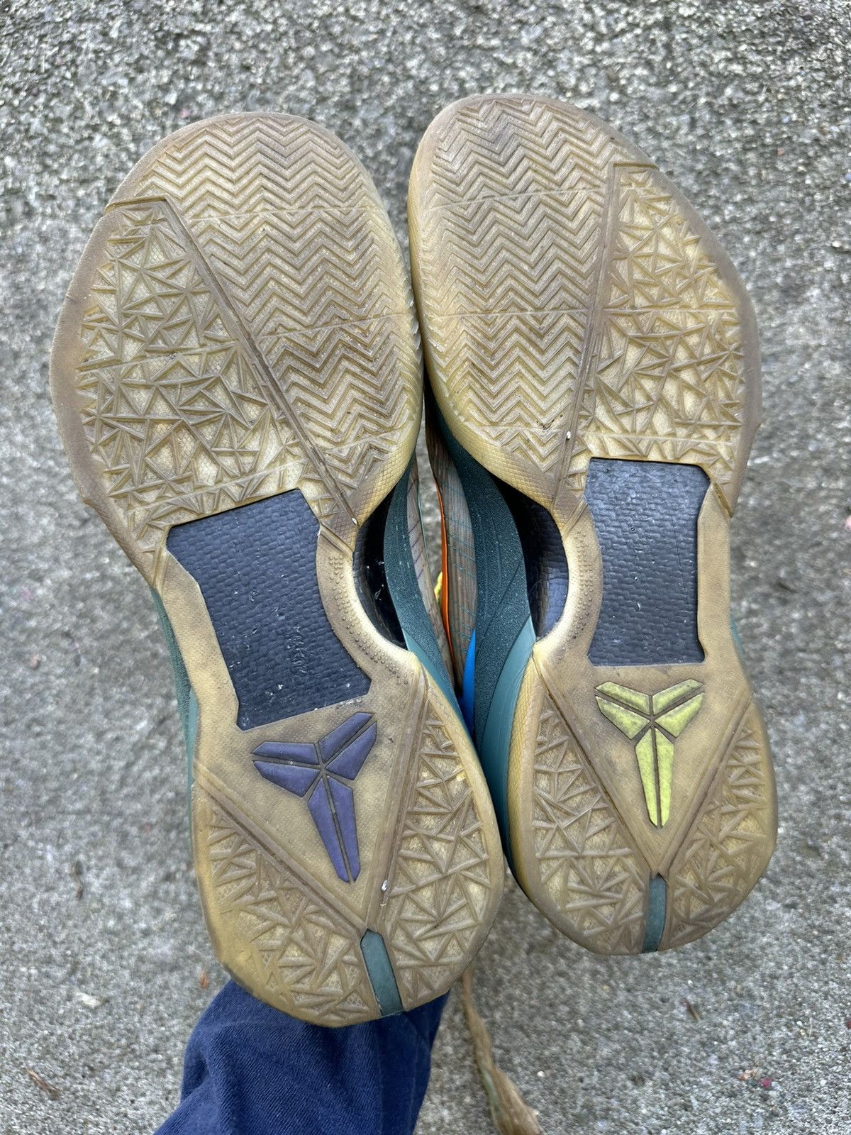 Nike Nike Zoom Kobe 7 System What The Kobe 2012 size 10.5 Size US 10.5 / EU 43-44 - 5 Thumbnail