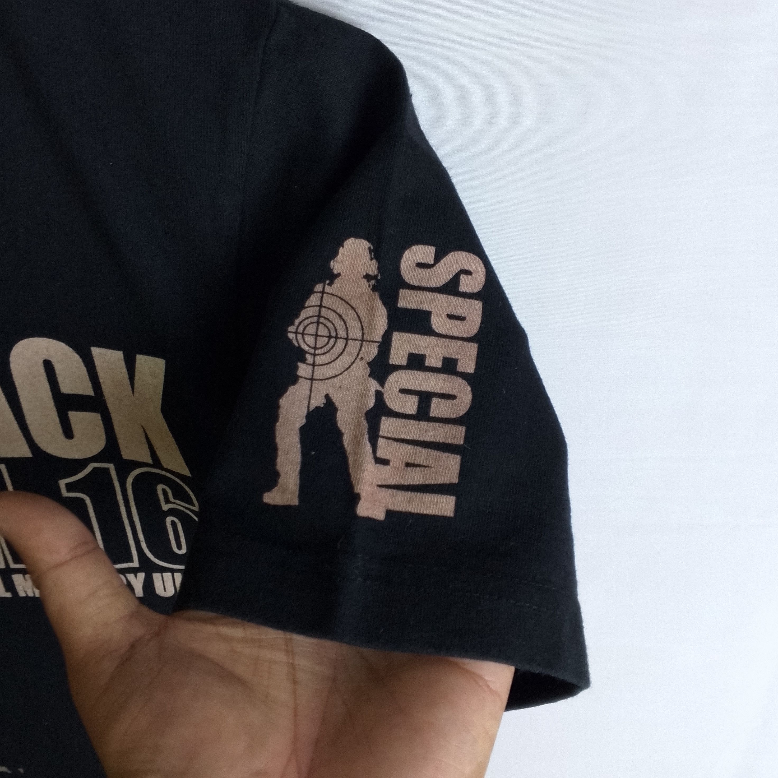 20471120 Free Freaks Factor FBI M-16 A Special Military Unit Tee Size US M / EU 48-50 / 2 - 8 Thumbnail