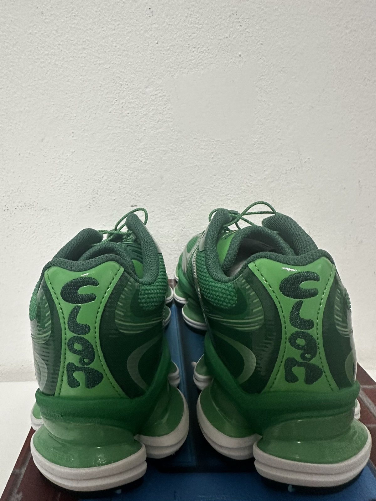 New Balance New Balance Abzorb 2000 x Aminé “Biblioteca” Size US 9 / EU 42 - 9 Thumbnail
