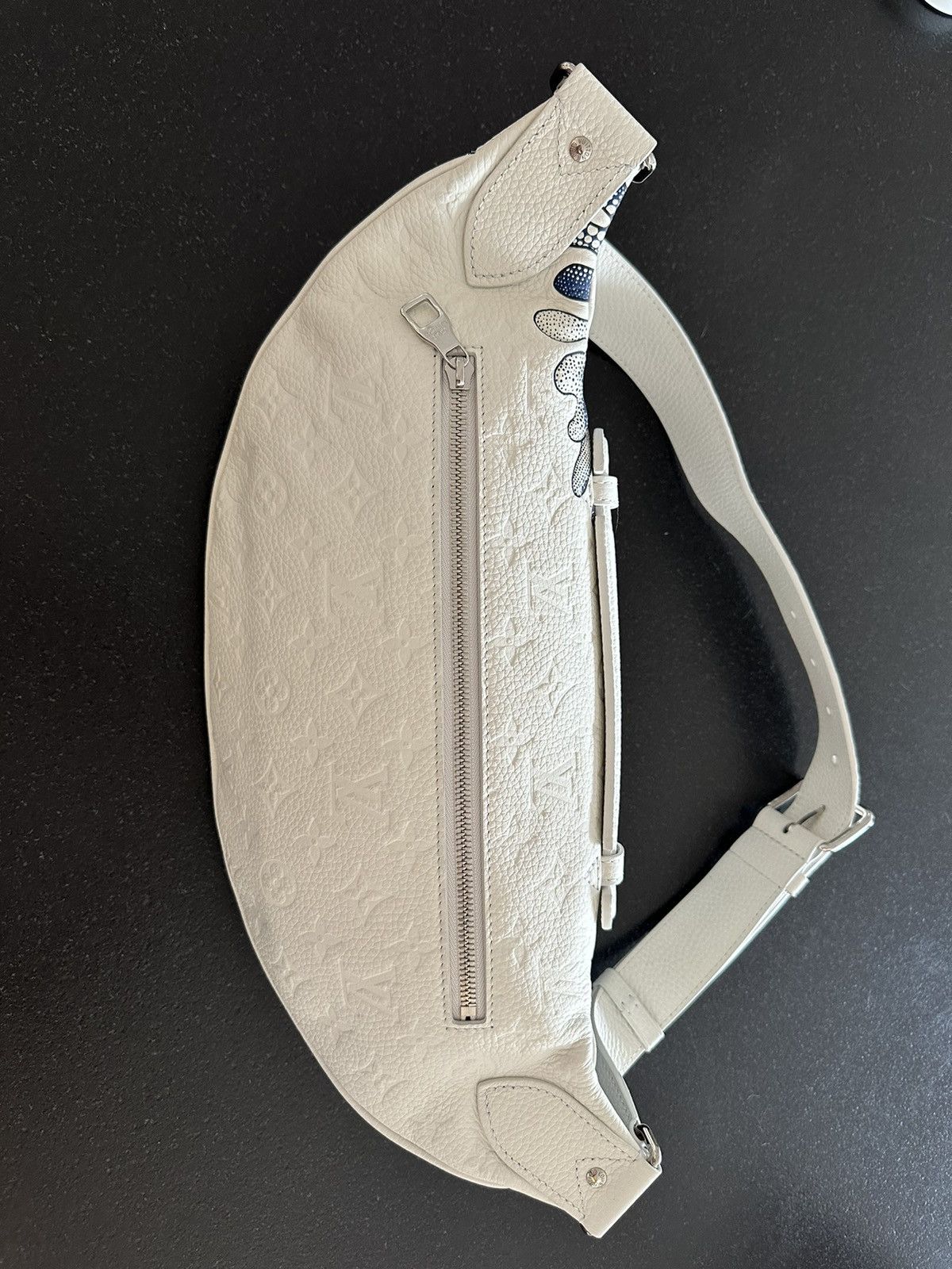 Louis Vuitton Louis Vuitton LVxYK Bumbag Kusama Size ONE SIZE - 2 Thumbnail