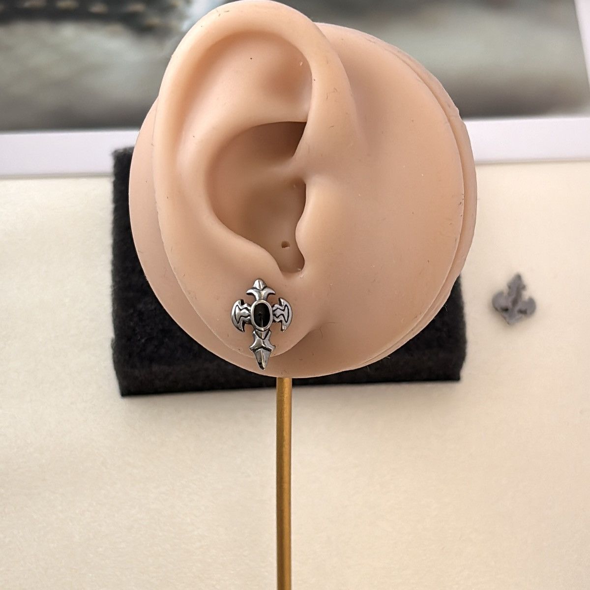 Other Cross Stud Earrings for Men Women Punk Hip Hop Unisex Size ONE SIZE - 7 Thumbnail