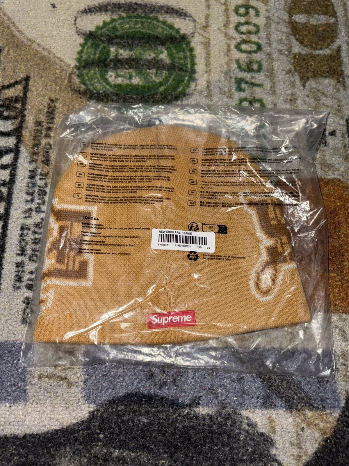 New Era × Supreme Supreme New Era Outline Beanie Size ONE SIZE - 2 Thumbnail