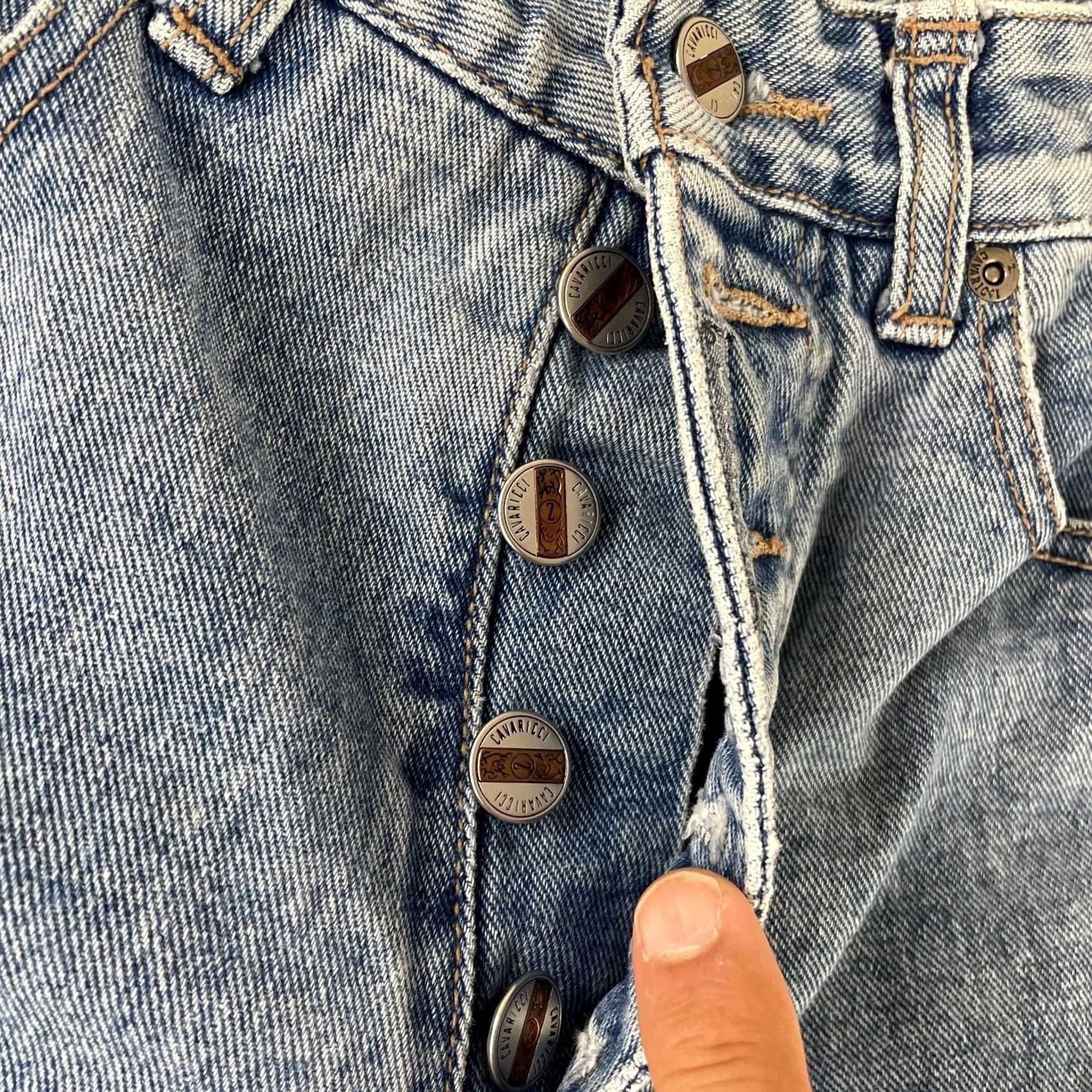 Vintage VINTAGE Z. CAVARICCI Jeans Men 30 Blue Stone Wash Tapered USA Made 28x31 Relaxed Denim 5-Pocket Mens Size US 30 / EU 46 - 4 Thumbnail