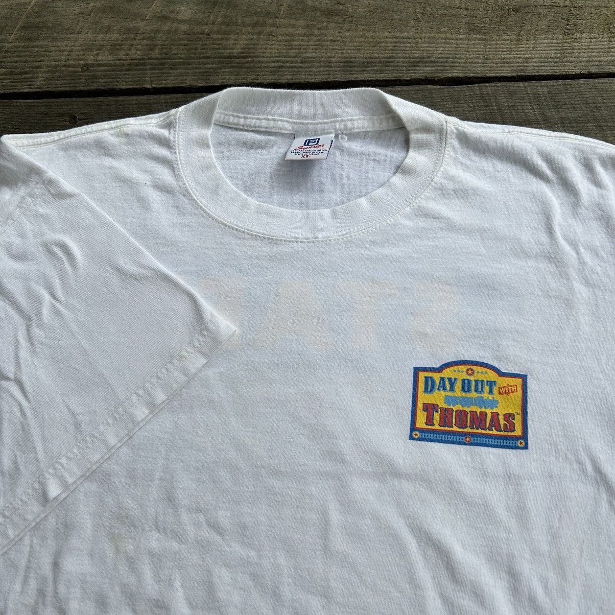 Vintage Vintage Thomas The Train A Day Out With Thomas Staff T Shirt Size US XL / EU 56 / 4 - 4 Thumbnail