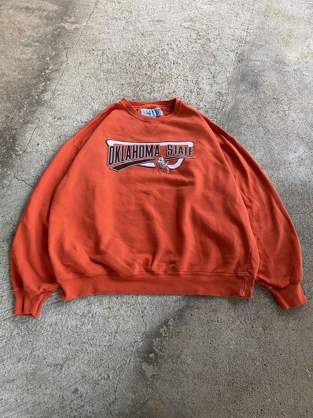 Vintage Vintag 90’s Oklahoma State Cowboys Sweatshirt Size US XL / EU 56 / 4 - 1 Thumbnail