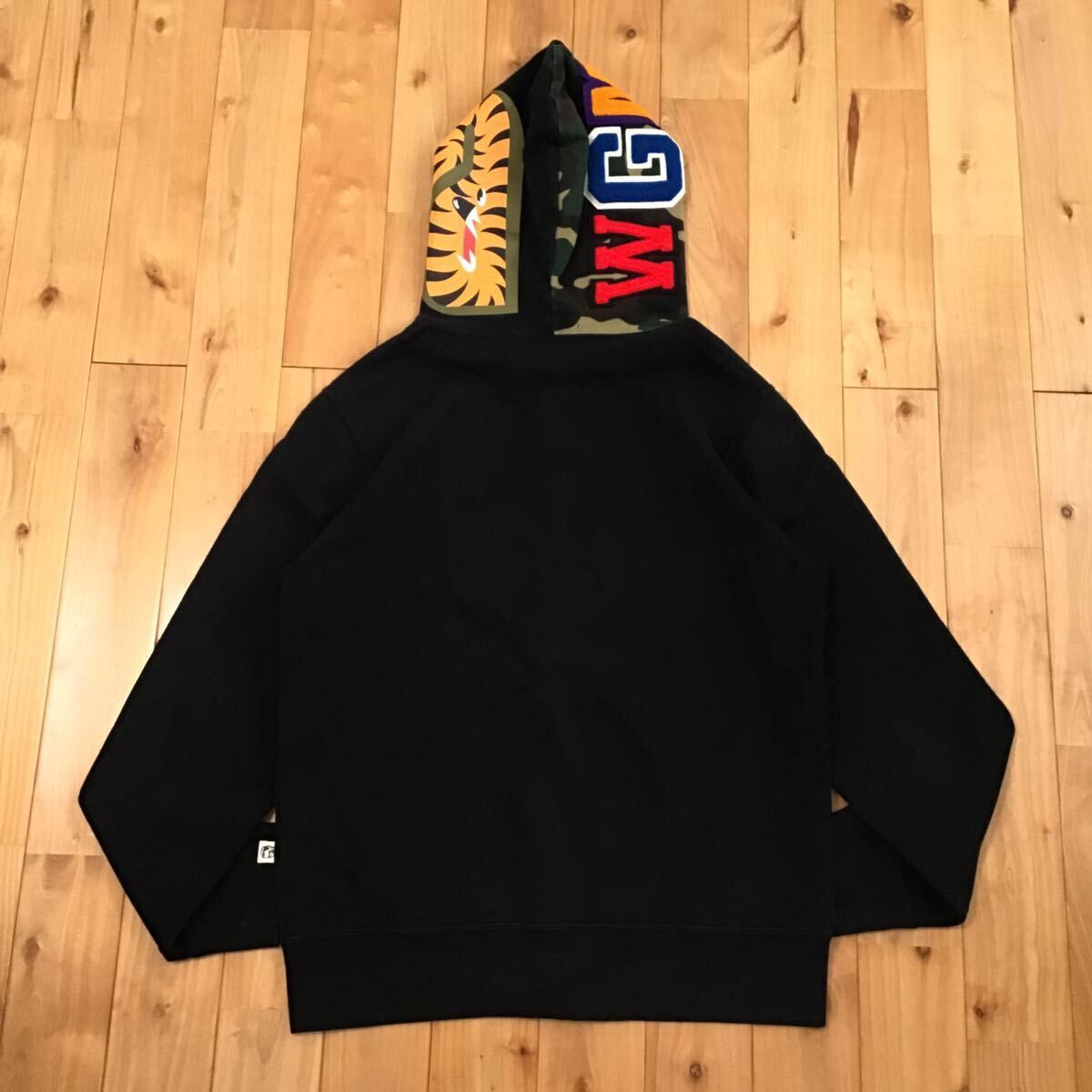 Bape × Nigo BAPE woodland camo Shark full zip hoodie a bathing ape NIGO Size US M / EU 48-50 / 2 - 2 Thumbnail