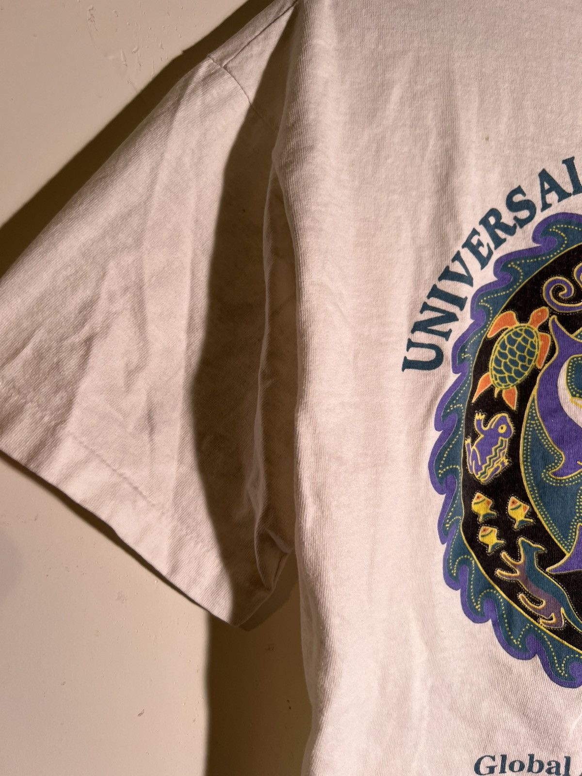Vintage 90’s VTG Vintage Universal Peace & Harmony San Diego T Shirt Size US L / EU 52-54 / 3 - 7 Thumbnail