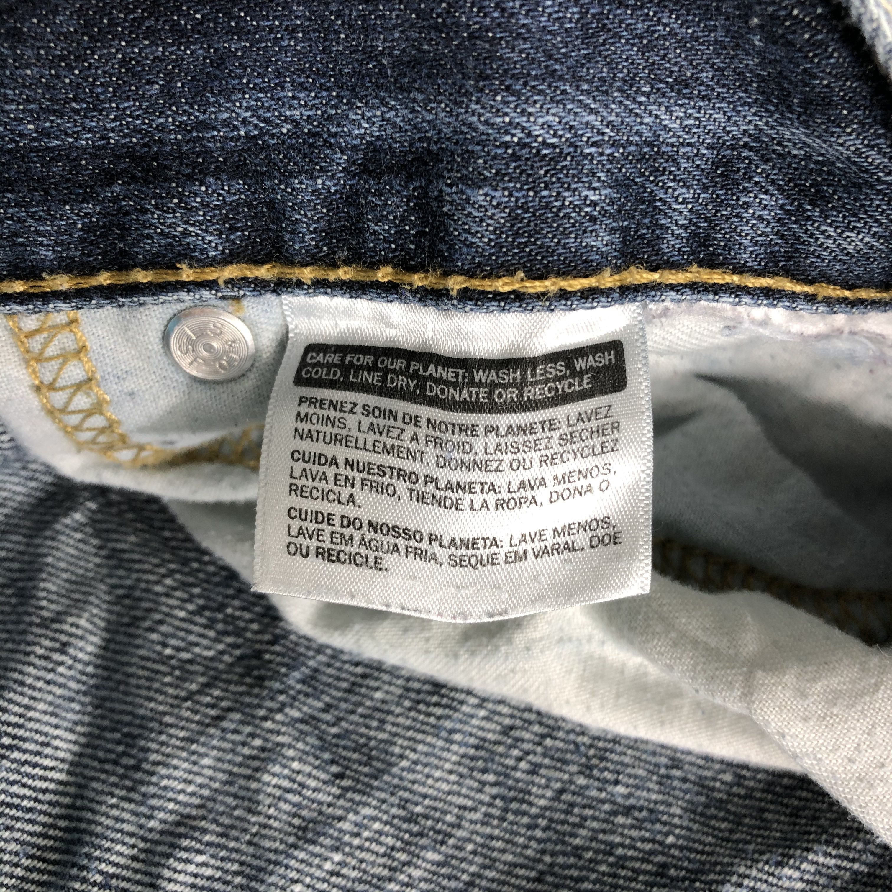 Levi's Vintage Blue Wash Levis 559 Jeans-J4104 Size US 39 - 12 Thumbnail