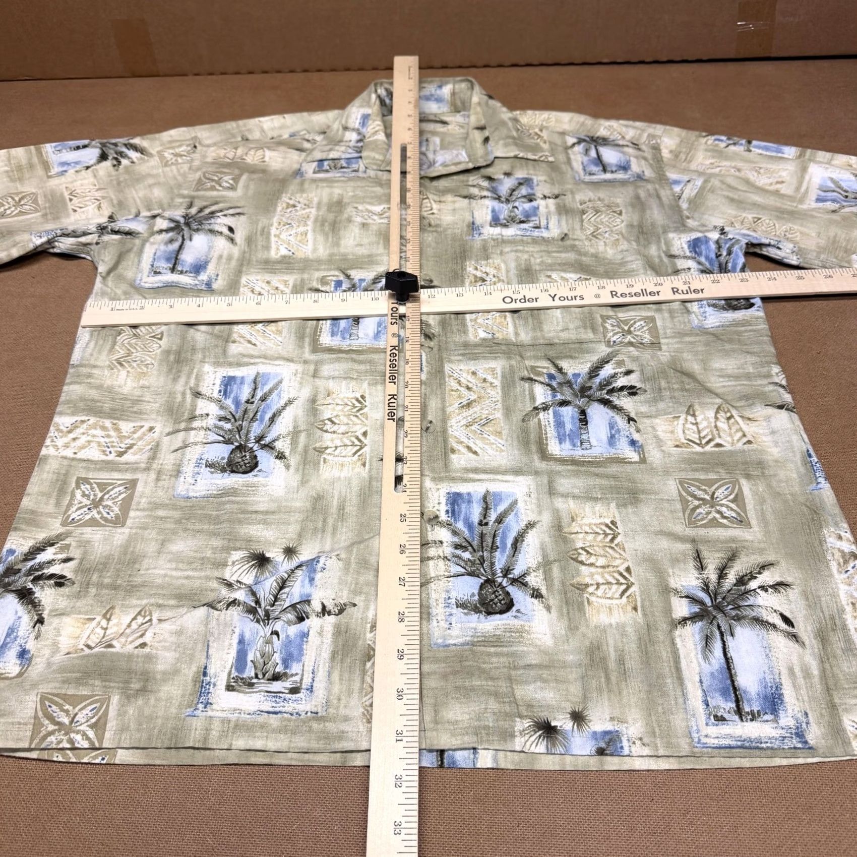 Vintage Batik Bay Shirt Mens Large Beige Palm Tree Cotton Tropical Hawaiian Camp Aloha Button-Up Short Sleeve Graphic Print Beach Size US L / EU 52-54 / 3 - 4 Thumbnail
