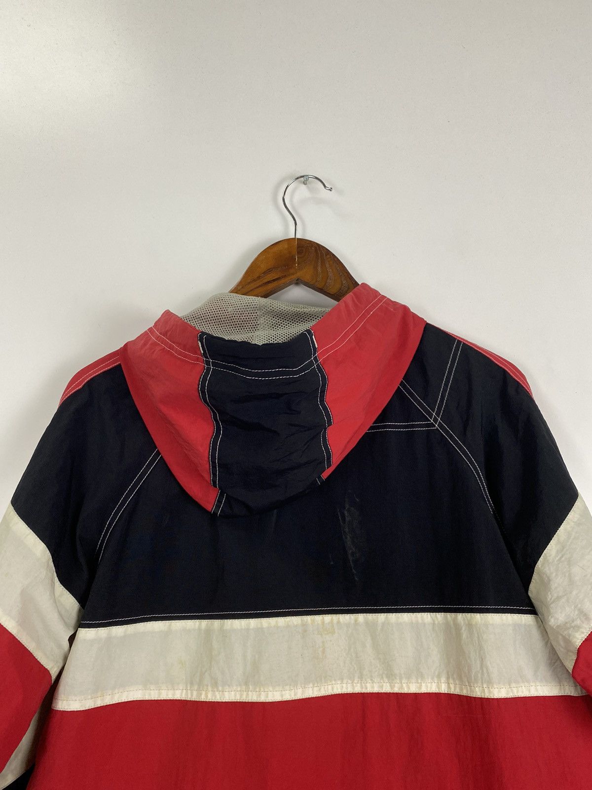 Vintage Vintage J.League Official Red In Urawa windbreaker Size US M / EU 48-50 / 2 - 14 Thumbnail