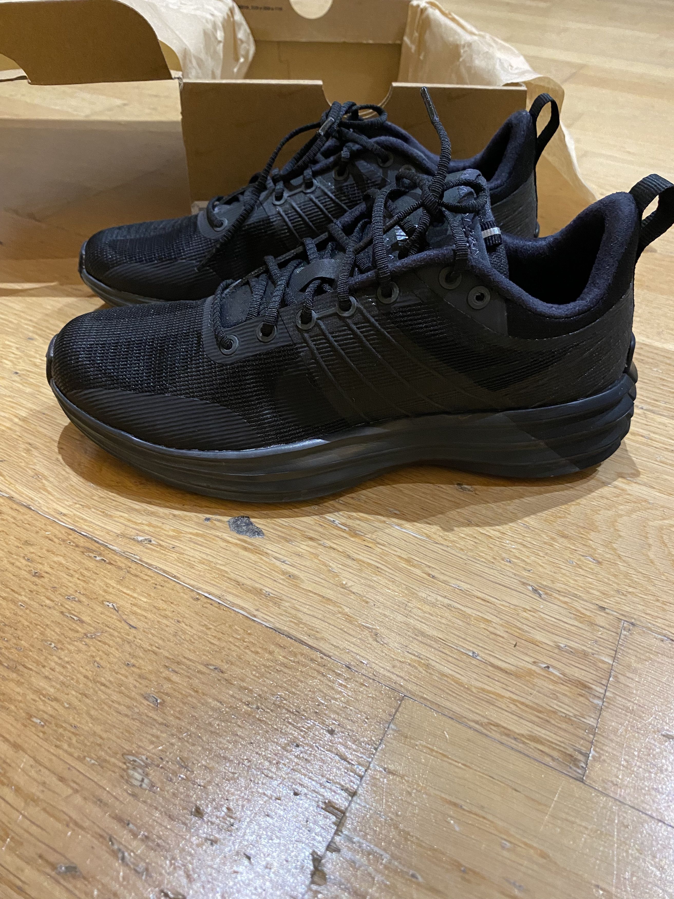 Nike NIKE LUNAR ROAM Size US 5.5 / EU 38 - 1 Thumbnail
