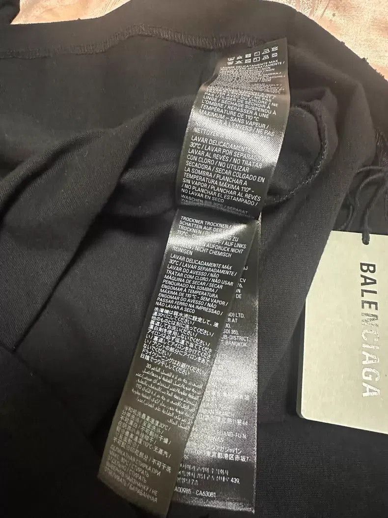 Balenciaga Balenciaga Classic Rendered Splatter Short Sleeve Size US M / EU 48-50 / 2 - 8 Thumbnail