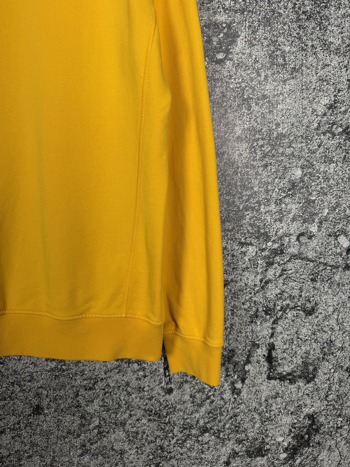 Stone Island Men’s Stone Island Crewneck Yellow Sweatshirt Casual Size XL Size US XL / EU 56 / 4 - 16 Thumbnail