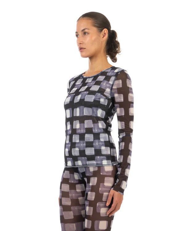 Henrik Vibskov !DS! SS22 Henrik Vibskov Dark Cubes Mesh Roundneck Size S / US 4 / IT 40 - 2 Thumbnail