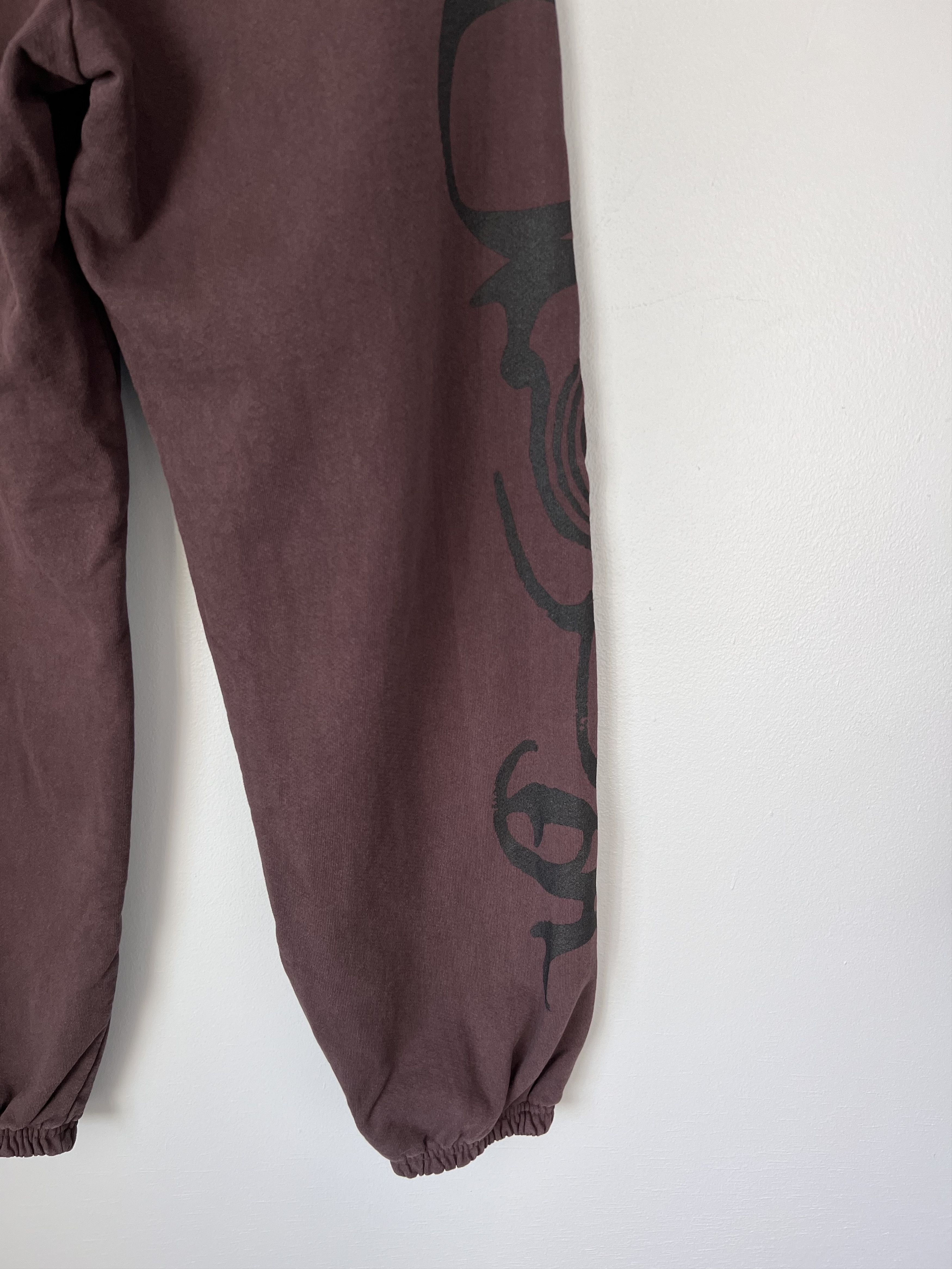 Online Ceramics × Travis Scott Online Ceramics Cactus Jack Utopia Sweatpants in Brown Size US 34 / EU 50 - 7 Thumbnail