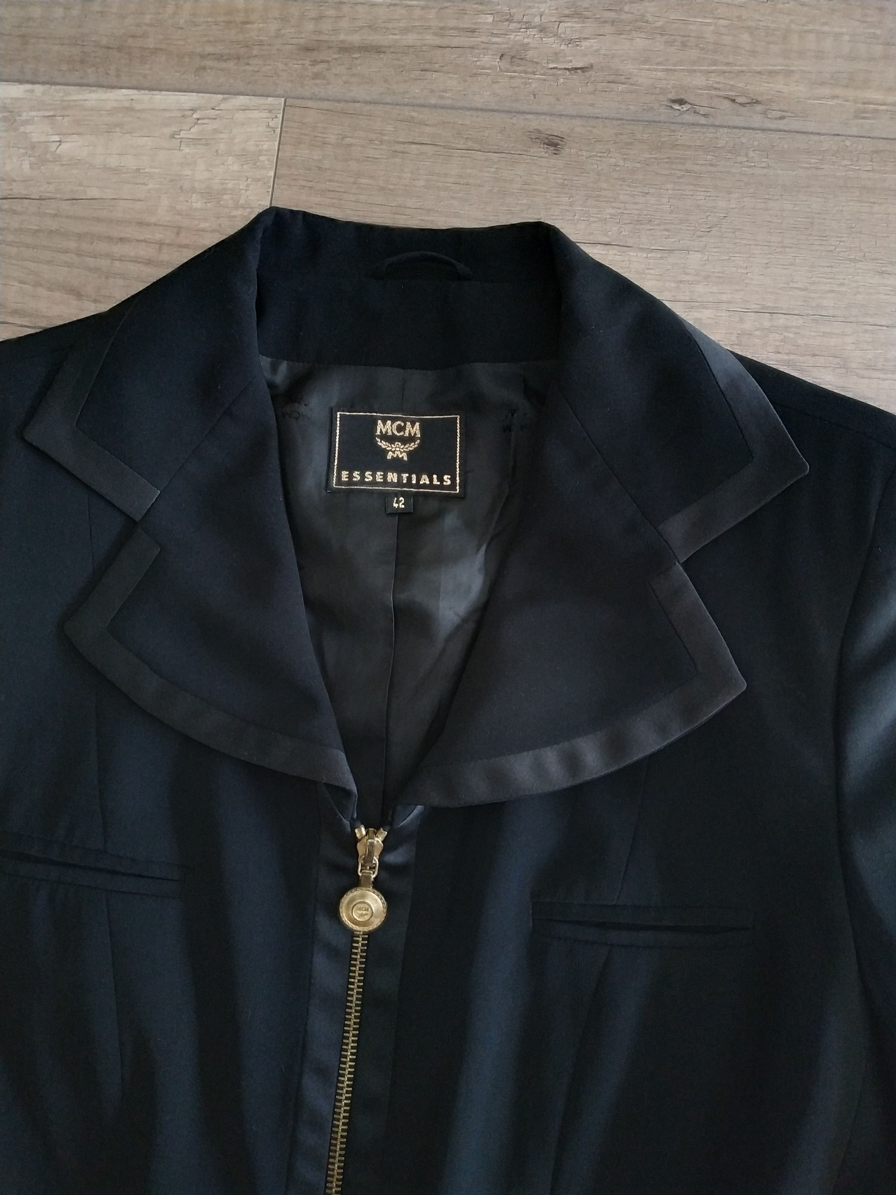 MCM MCM Luxury Women's Vintage Blazer/ Jacket, IT 42,size MEDIUM Size M / US 6-8 / IT 42-44 - 1 Thumbnail