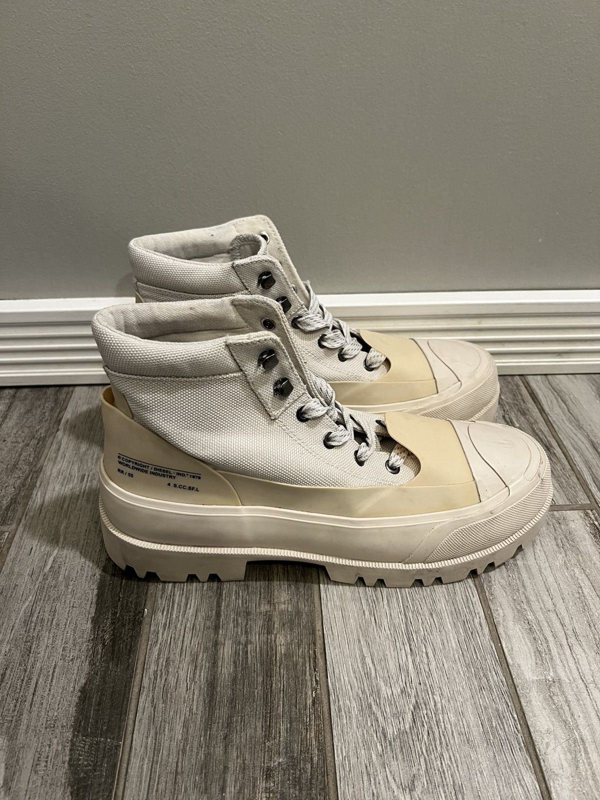 Diesel Diesel D-HIKO BT X Natural Ankle Boots - Men’s Size US 8.5 Size US 8.5 / EU 41-42 - 1 Thumbnail
