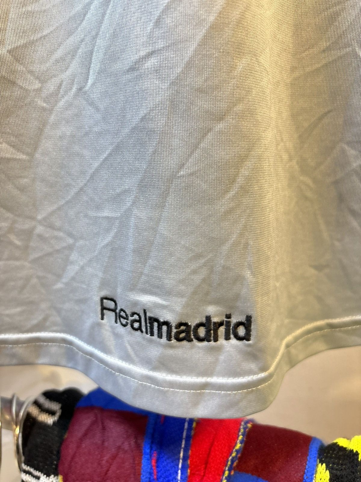 Adidas Vintage 2005-2006 Real Madrid Home Kit Size US M / EU 48-50 / 2 - 15 Thumbnail