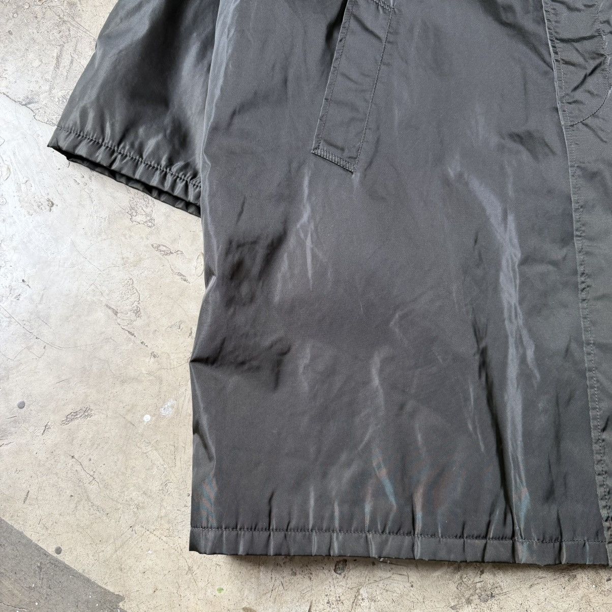 Prada Prada - Vintage Nylon Trench Coat Size US XL / EU 56 / 4 - 8 Thumbnail