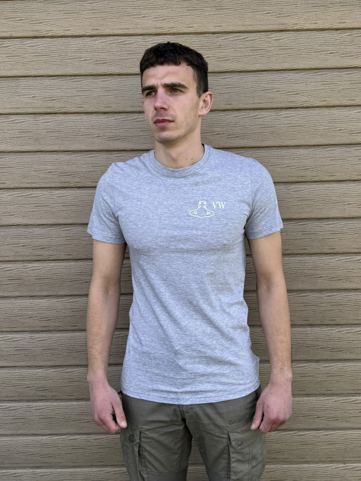 Vivienne Westwood Vivienne Westwood Orb VW Logo T Shirt Men S Designer Tee Size US S / EU 44-46 / 1 - 1 Thumbnail