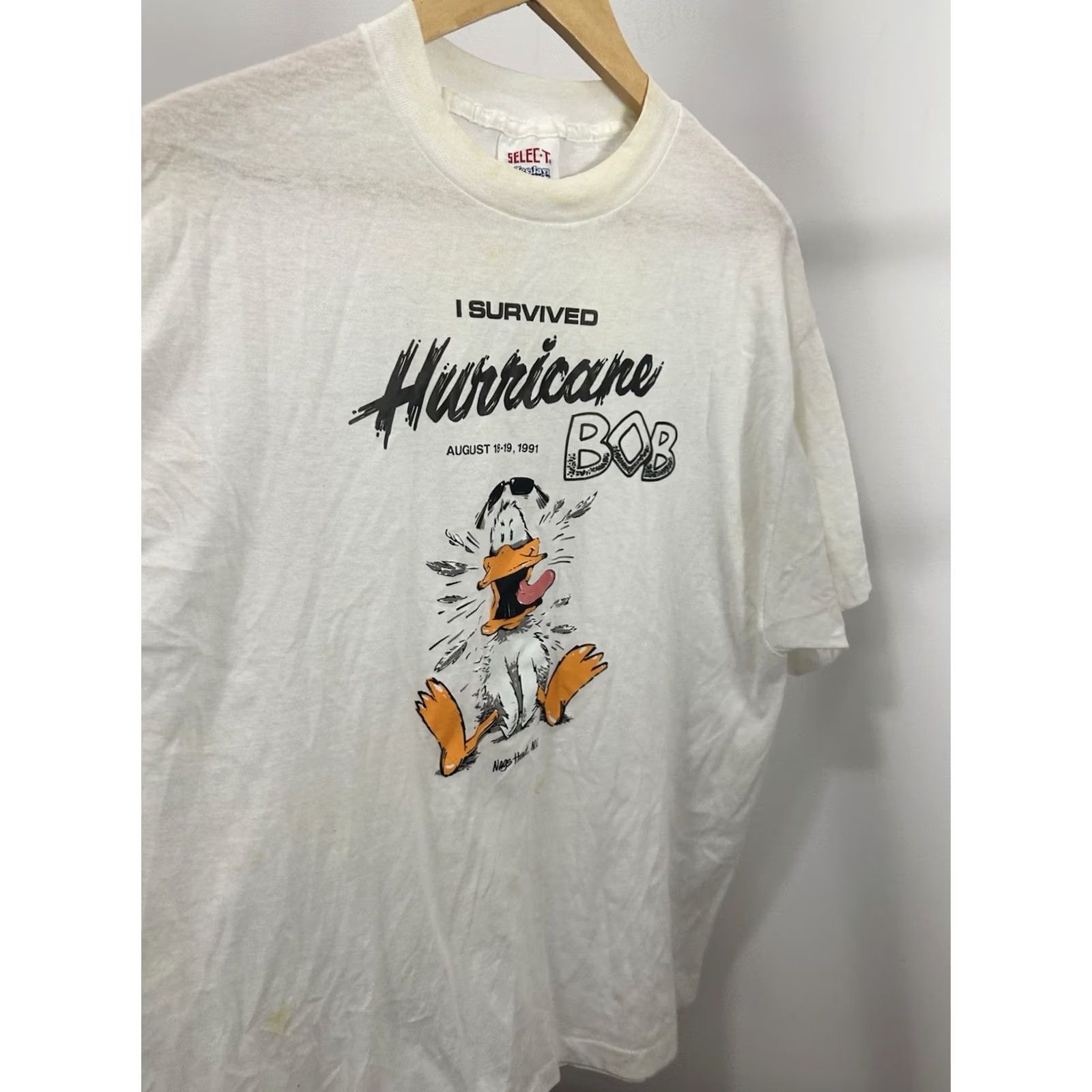 Vintage VTG 90s I Survived Hurricane Bob Paper Thin Weather Funny Duck T-Shirt XXL White Mens Shirt Size US XXL / EU 58 / 5 - 5 Thumbnail