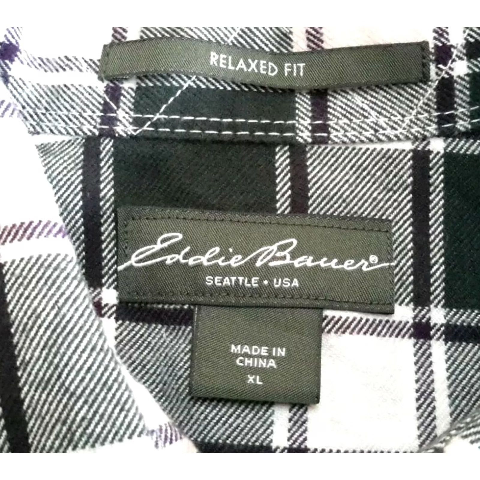 Eddie Bauer Eddie Bauer Shirt XL Mens Green White Plaid Flannel Button-Up Regular Size Cotton Long Sleeve Size US XL / EU 56 / 4 - 4 Thumbnail