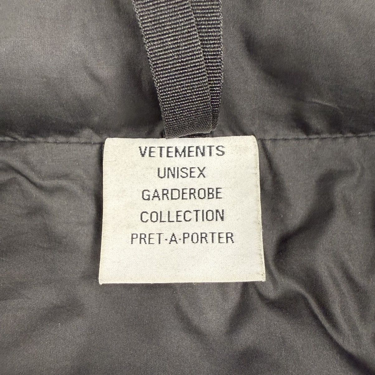 Vetements VETEMENTS Black Down ‘Limited Edition’ Puffer Jacket Size US S / EU 44-46 / 1 - 5 Thumbnail