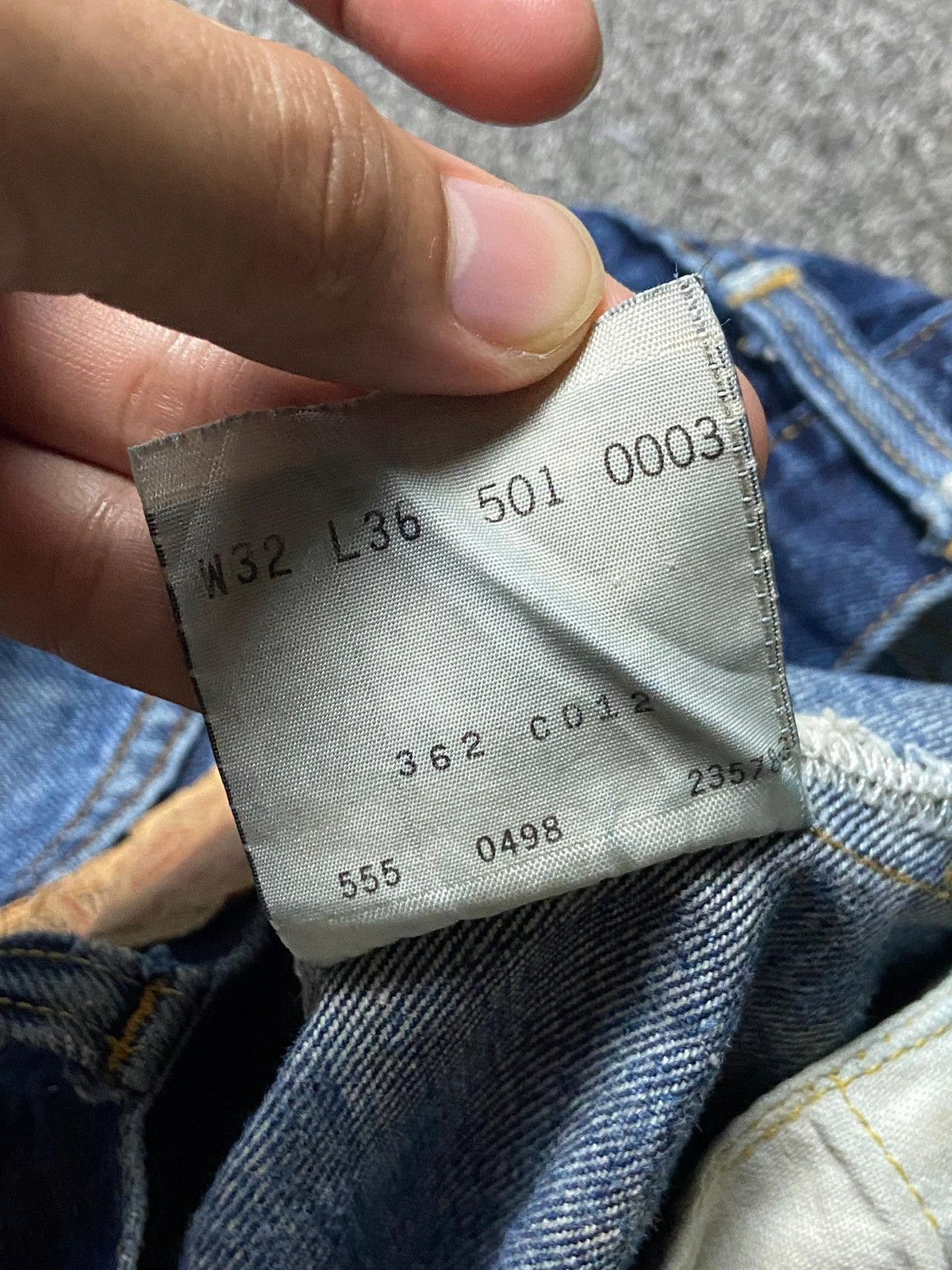 Levi's Levi’s Strauss Co. 501 Distressed Ripped Jeans (162) Size US 31 - 7 Thumbnail