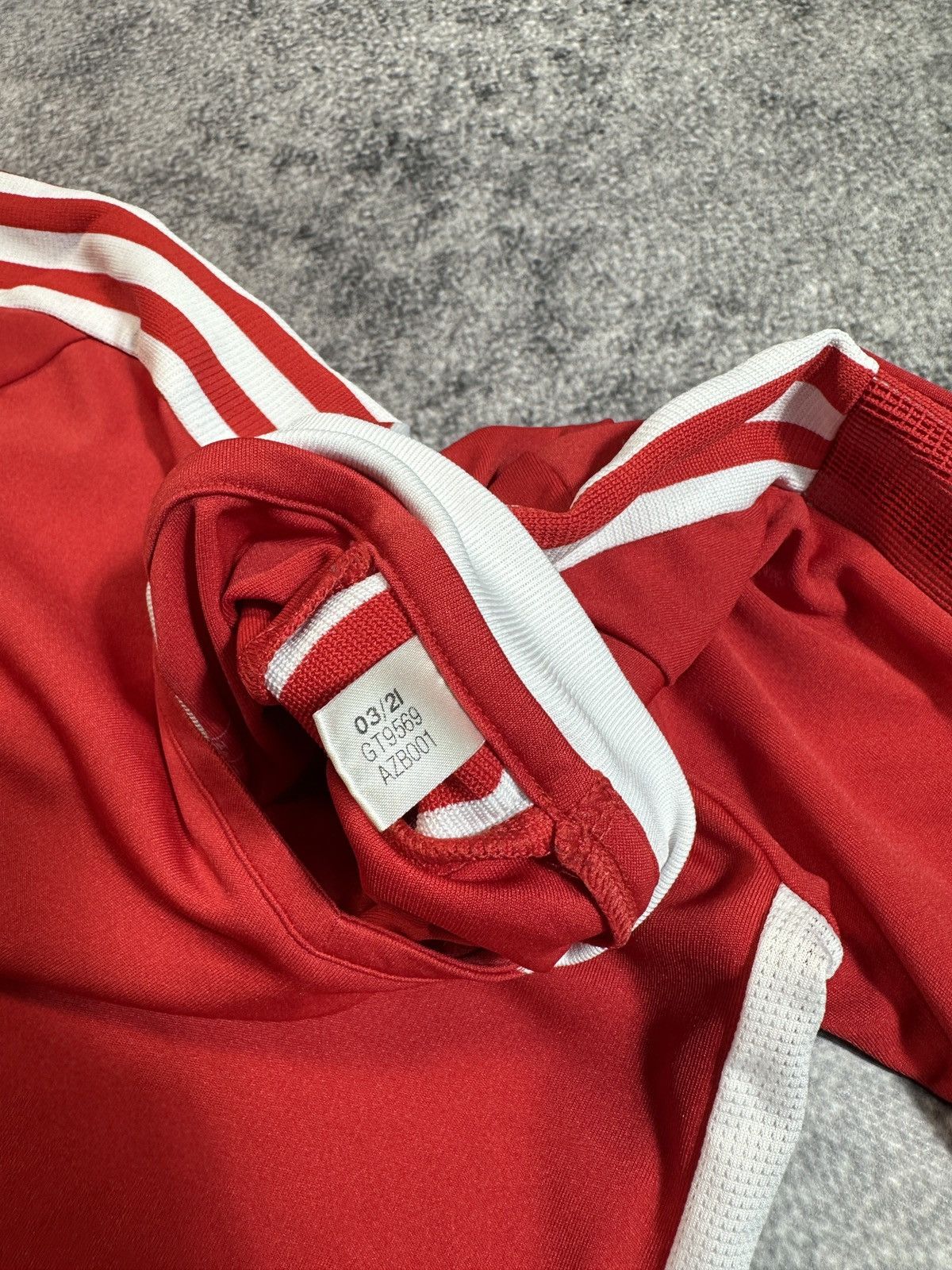 Adidas Adidas Ajax Soccer Jersey Red Streetwear Rare Style S Size US S / EU 44-46 / 1 - 4 Thumbnail