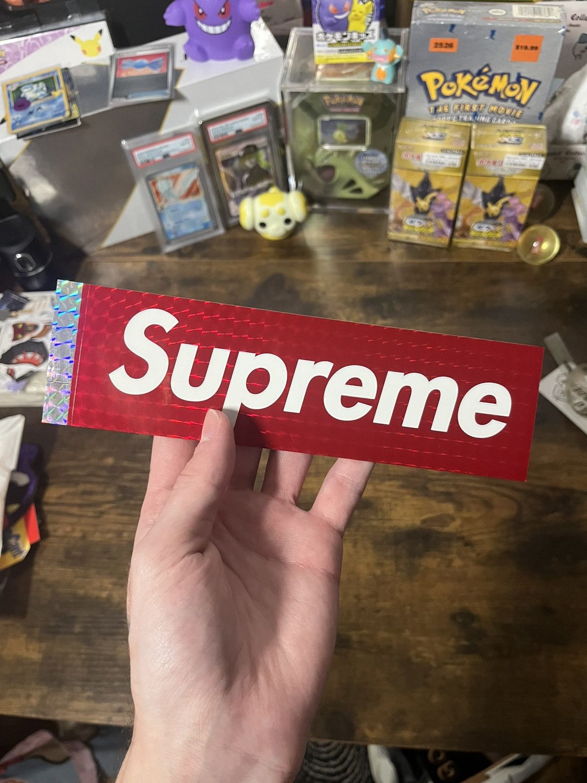 Supreme Supreme holographic box logo sticker red Size ONE SIZE - 1 Thumbnail