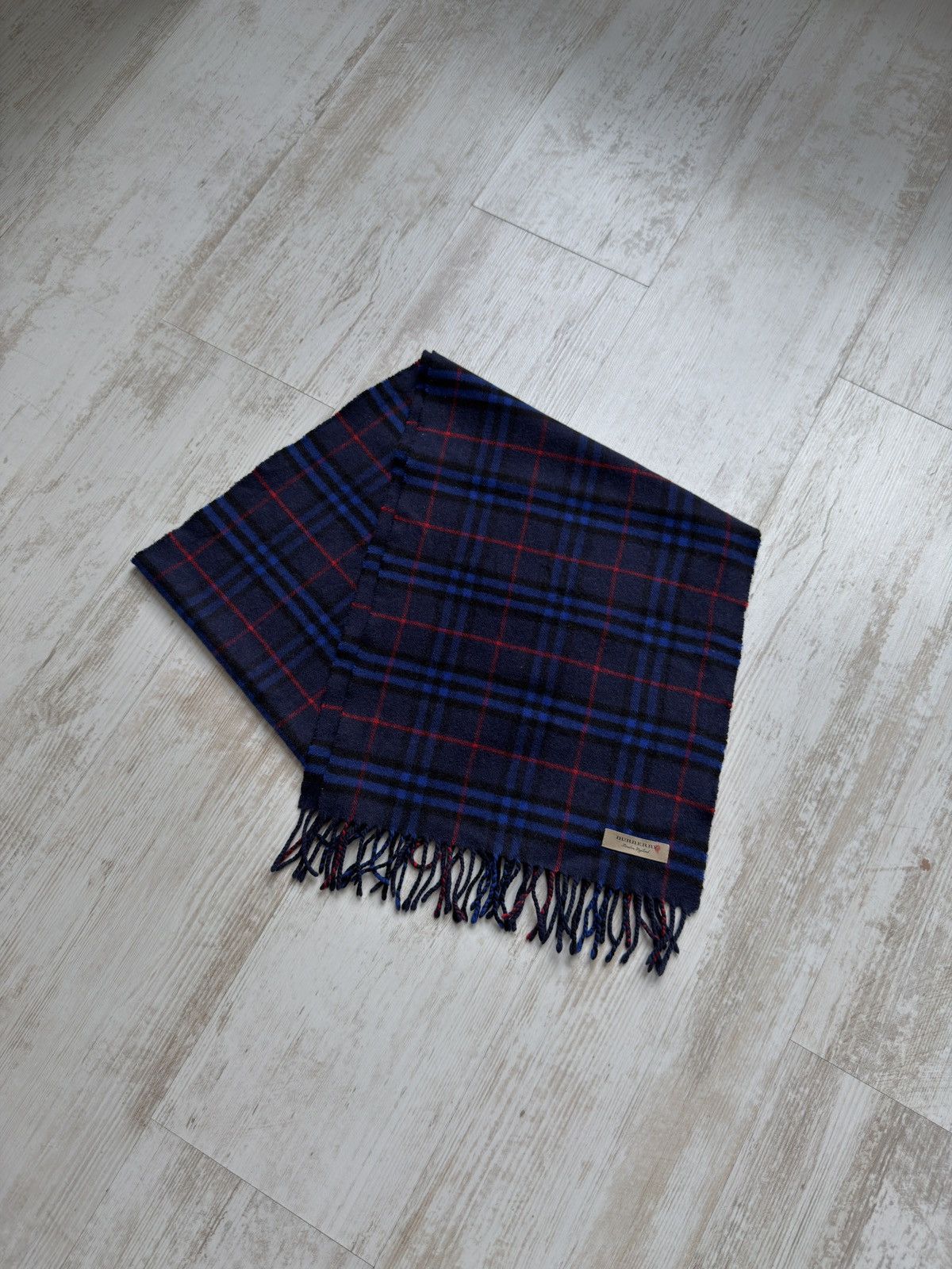 Burberry Burberry London Blue Plaid Wool Cashmere Scarf Nova Chek Size ONE SIZE - 3 Thumbnail