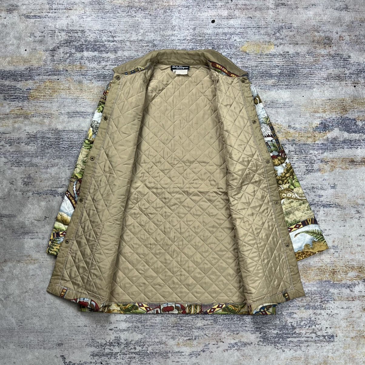 Salvatore Ferragamo Vintage 90s Salvatore Ferragamo animal print quilted jacket Size L / US 10 / IT 46 - 7 Thumbnail
