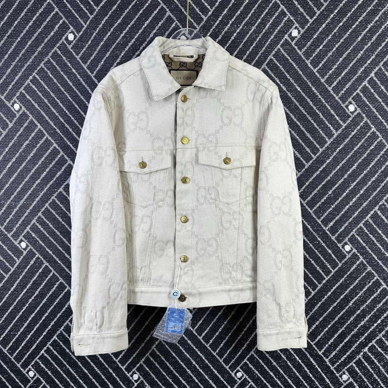 Gucci Gucci Ivory Logo Denim Jacket Size US S / EU 44-46 / 1 - 1 Thumbnail