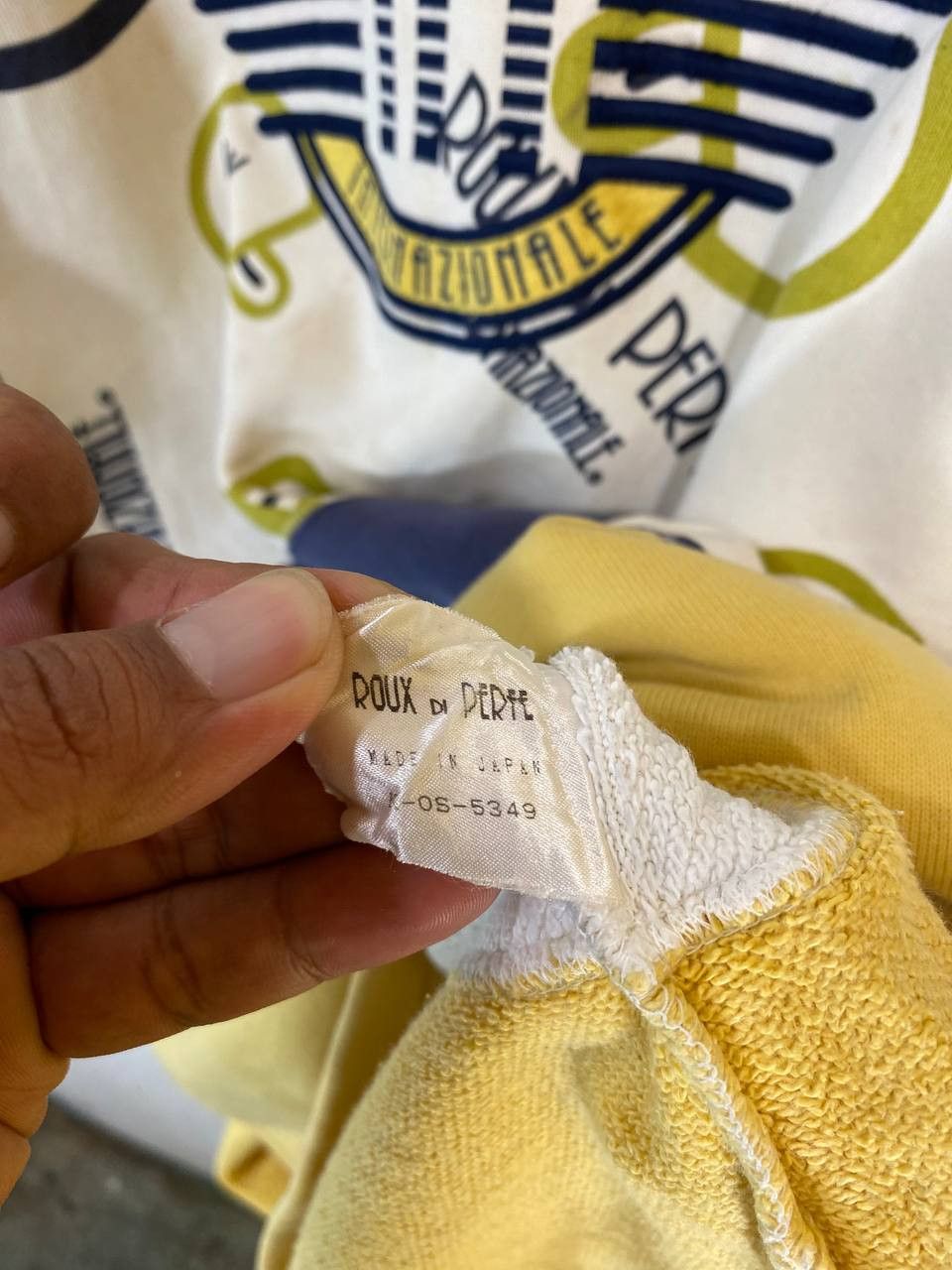 Japanese Brand Japanese Brand Roux di Perfe Internazionale Sweatshirt Size US L / EU 52-54 / 3 - 9 Thumbnail