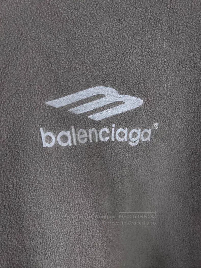 Balenciaga Balenciaga Embroidered Lettering Fleece Hoodie Size US S / EU 44-46 / 1 - 4 Thumbnail