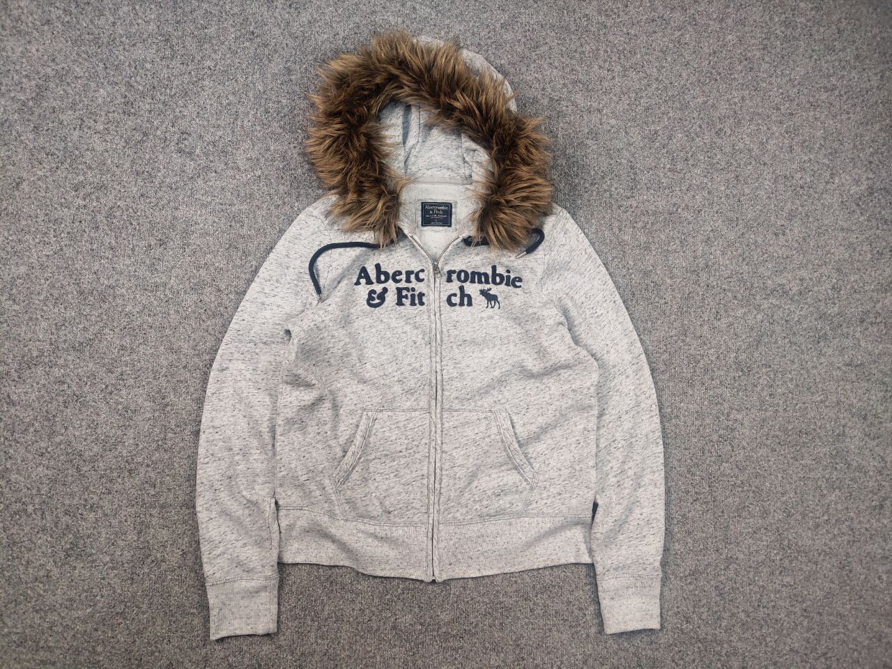 Abercrombie & Fitch Vintage Abercrombie Zip Fur Hoodie Y2K if six was nine LGB Size US L / EU 52-54 / 3 - 8 Thumbnail