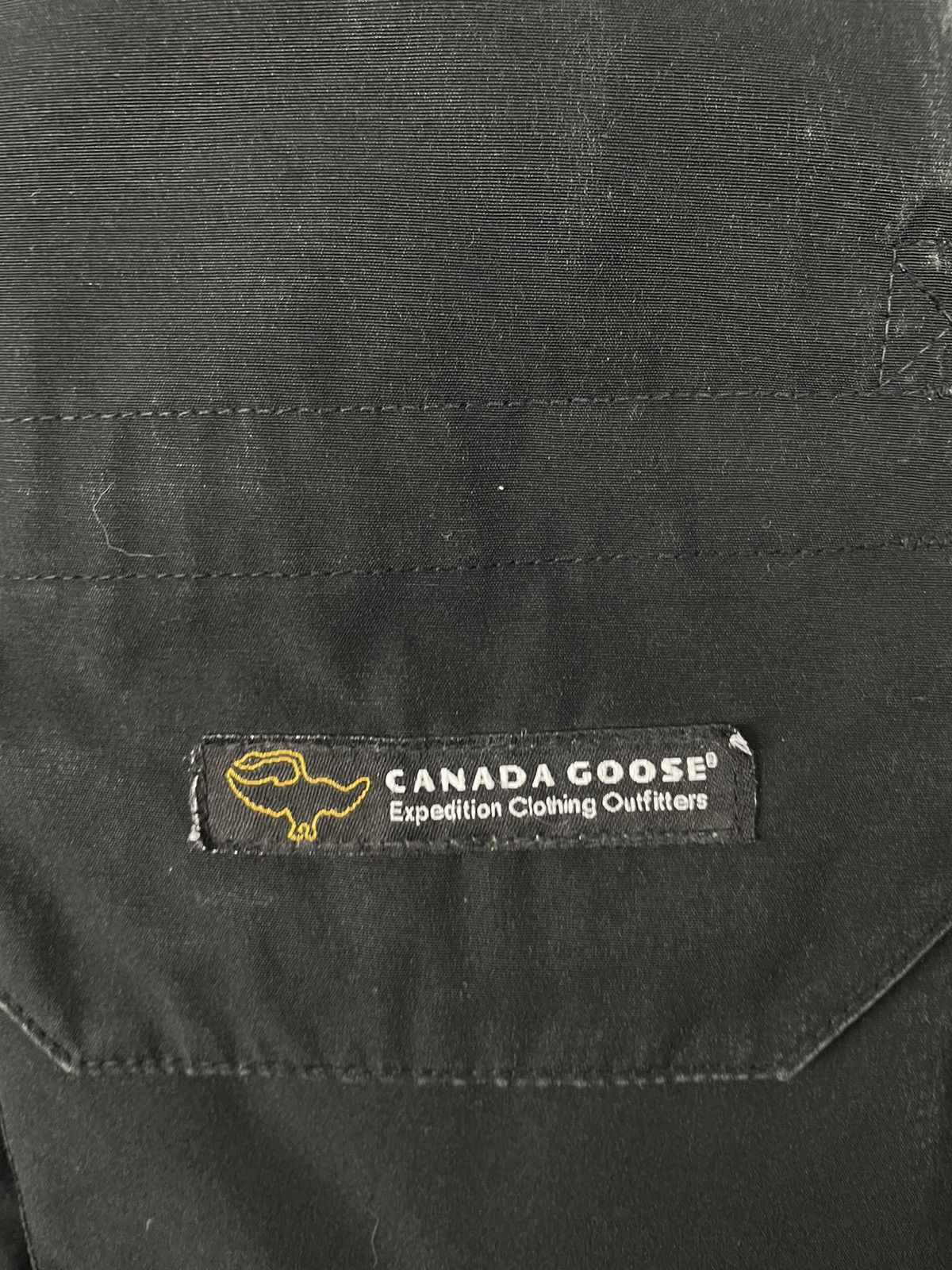 Canada Goose Canada Goose Expedition Parka Womens Black with fur Size M / US 6-8 / IT 42-44 - 8 Thumbnail