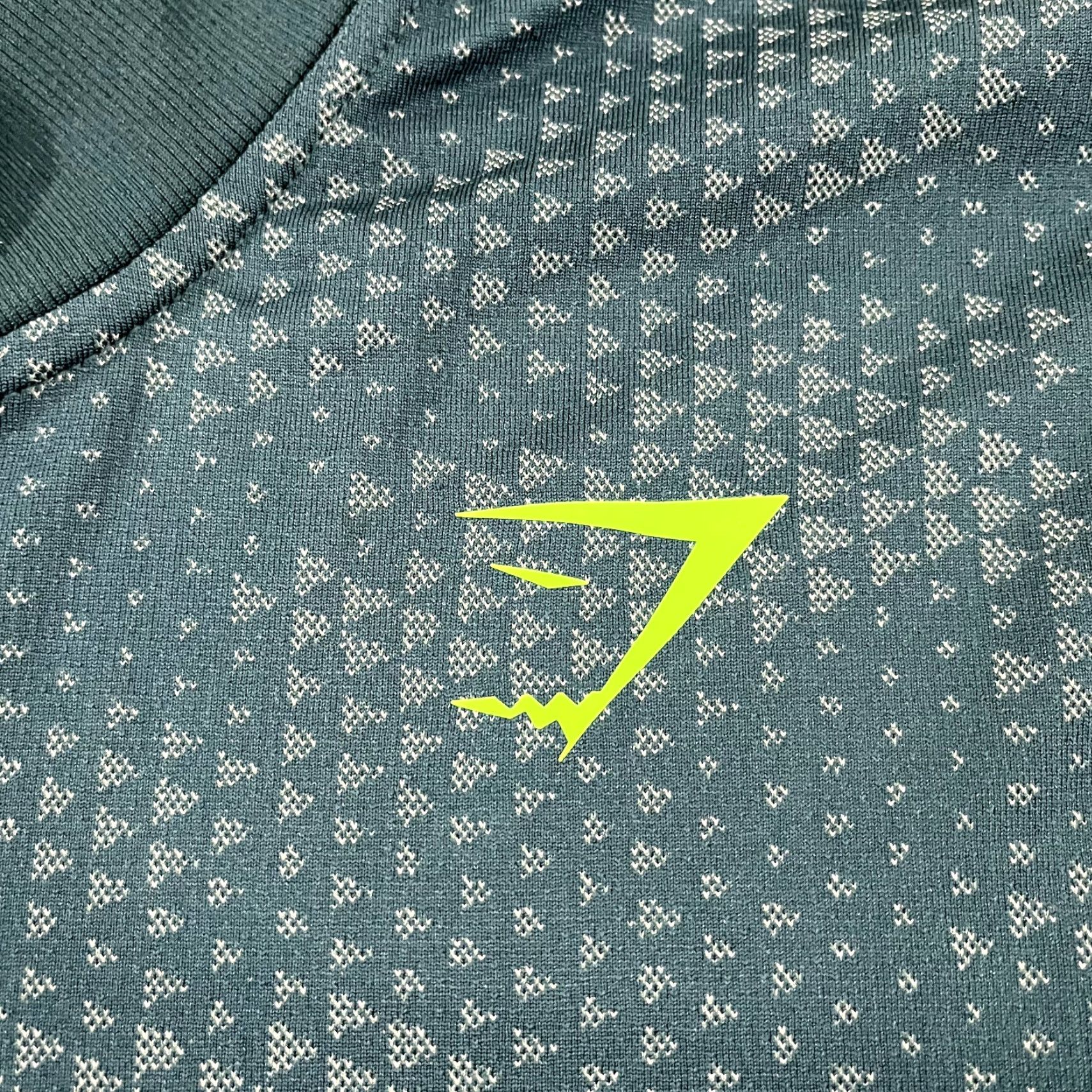 Gymshark GYMSHARK Jacket Mens XL Slim Green 1/4 Zip Pullover Seamless Sport Gym Shirt Size US XL / EU 56 / 4 - 2 Thumbnail