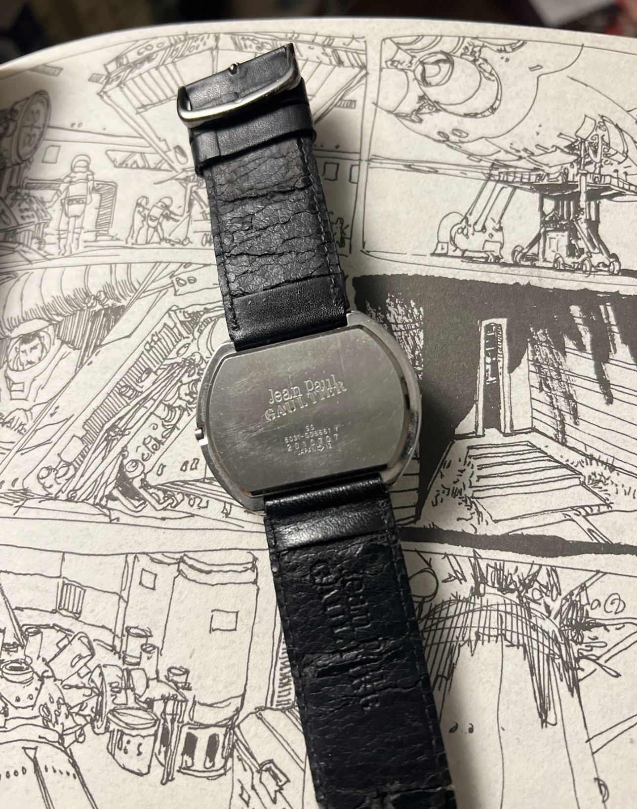 Jean Paul Gaultier Jean Paul Gaultier UFO Leather Metal Watch Size ONE SIZE - 5 Thumbnail