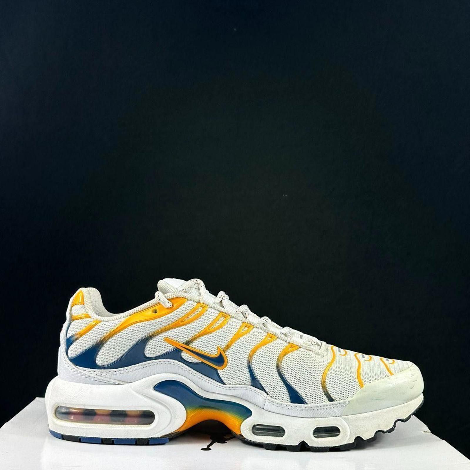 Nike Nike Air Max Plus “White / Laser Orange / Blue” — US 8.5 Size US 8 / IT 38 - 2 Thumbnail