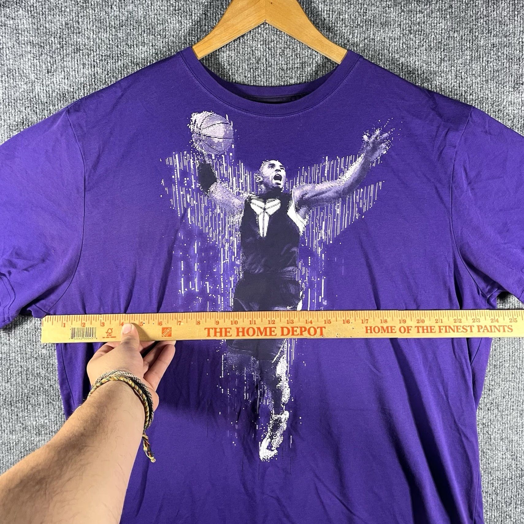 Nike VINTAGE Nike Kobe Bryant Dri-FIT T-Shirt 2XL Purple Short Sleeve Crew Neck Graphic Tee Men Lakers Mamba Vintage Size US XXL / EU 58 / 5 - 7 Thumbnail