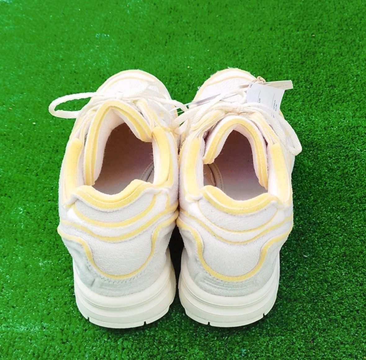 Adidas Adidas Cozy ZX 8000 Size US 11.5 / EU 44-45 - 4 Thumbnail
