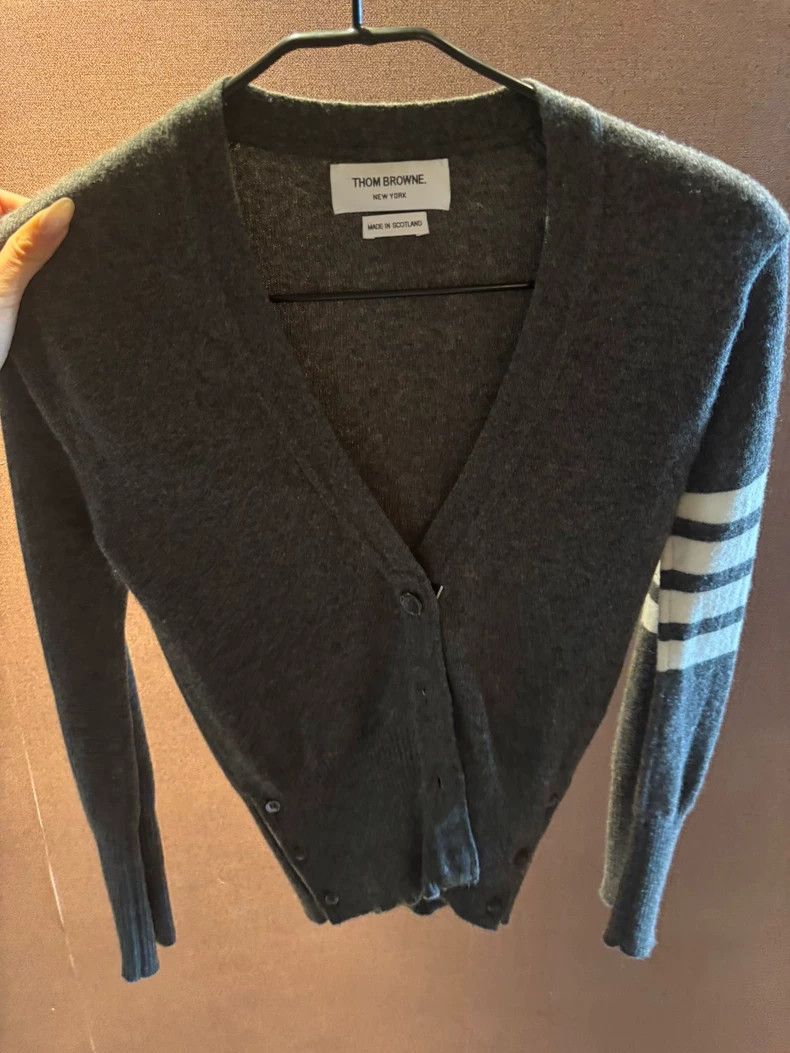 Thom Browne Thom Browne Cashmere knit sweater Size XS / US 0-2 / IT 36-38 - 1 Thumbnail