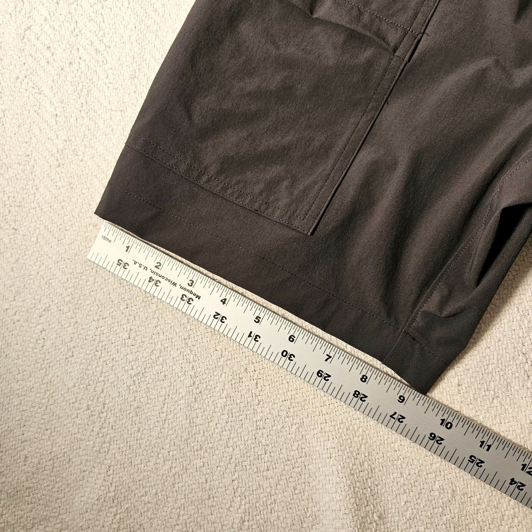 Vintage VINTAGE Sonoma Outdoor Cargo Shorts Mens 29 Gray Nylon Stretch Belted Elastic Waist NEW Size US 29 - 6 Thumbnail