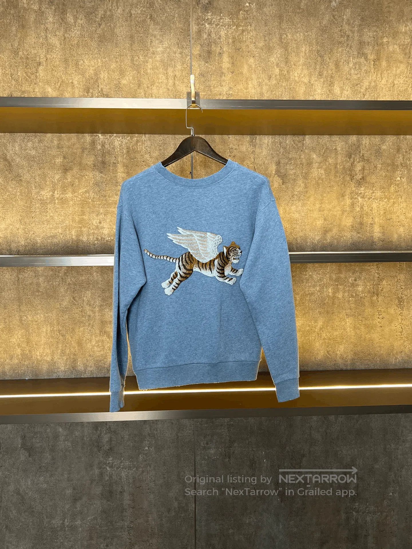 Gucci Gucci Gold Buckle Sweatshirt. Size XS / US 0-2 / IT 36-38 - 2 Thumbnail