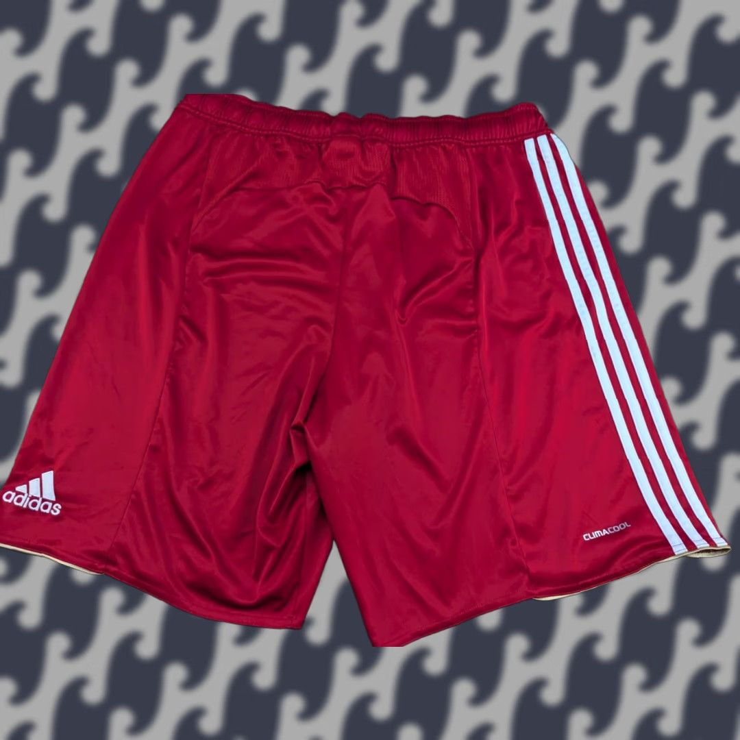 Adidas Adidas Liverpool 2010-2012 Home Shorts Mens XL Red Adult Football Athletic Shorts Size US 36 / EU 52 - 1 Thumbnail