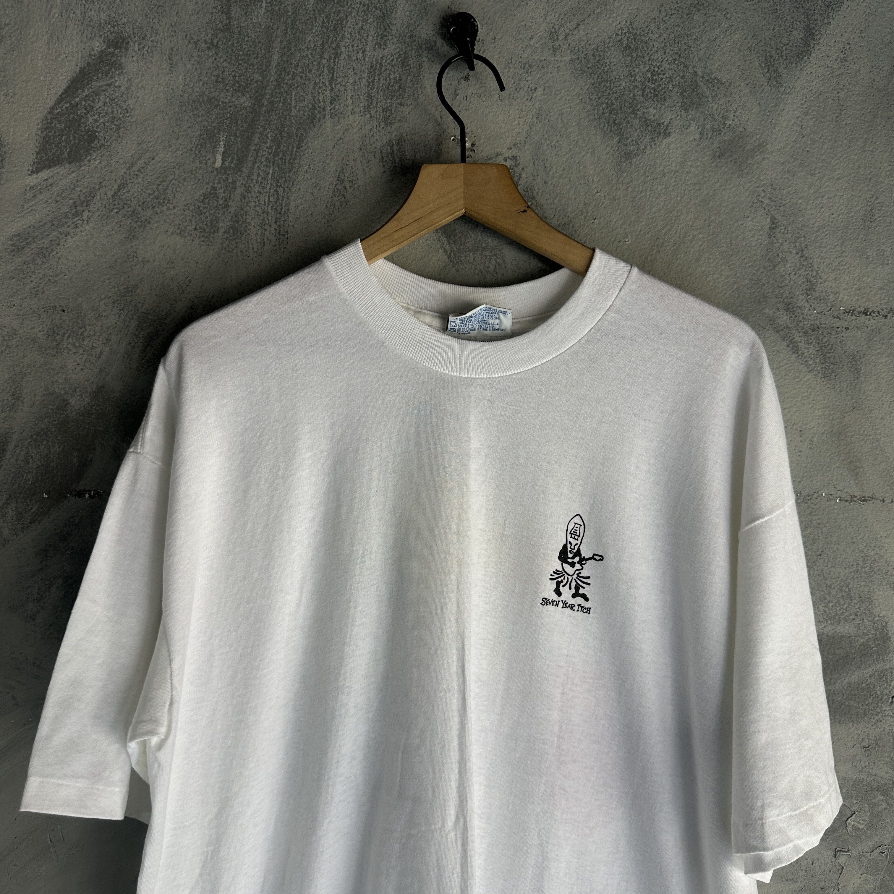 Other Vintage Tiki Graphic Print T Shirt Mens Surf Tee California Size US XL / EU 56 / 4 - 7 Thumbnail