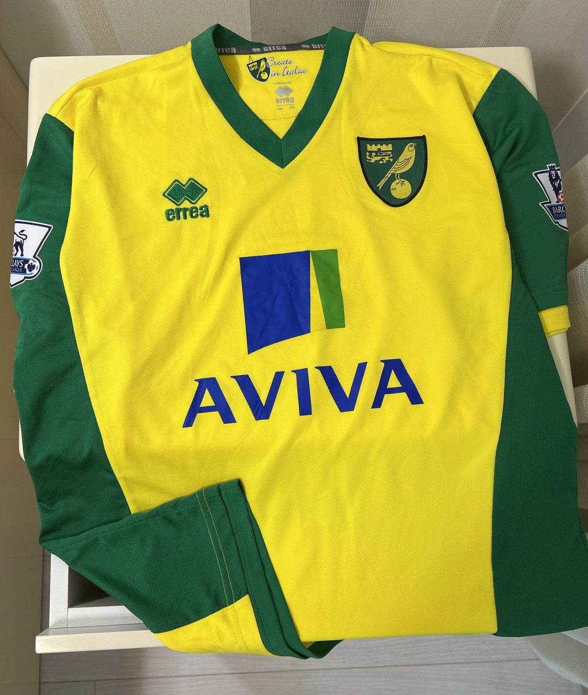 Errea × Vintage Norwich City Home 2013/2014 Size US XL / EU 56 / 4 - 1 Thumbnail