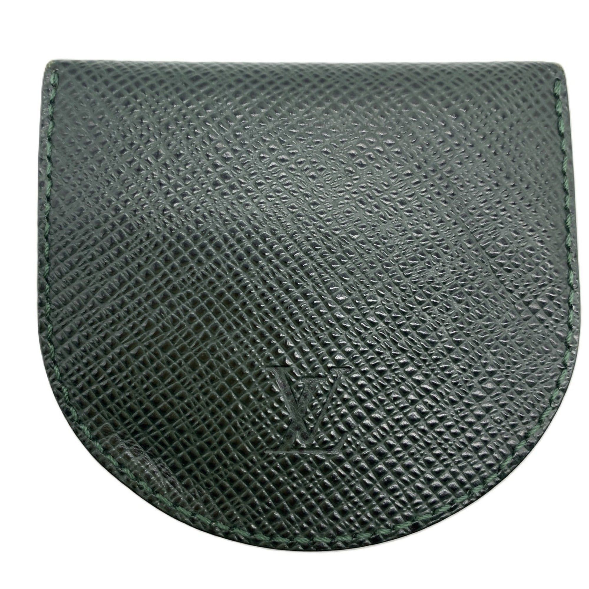 Louis Vuitton Louis Vuitton Taiga Porte Monnaie Cuvette Coin Case, Leather, Dark Green, M64422 Size ONE SIZE - 1 Thumbnail